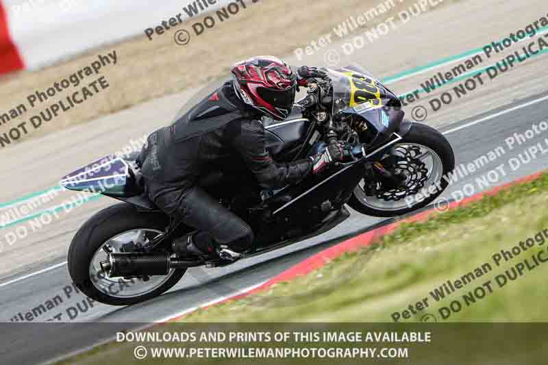 cadwell no limits trackday;cadwell park;cadwell park photographs;cadwell trackday photographs;enduro digital images;event digital images;eventdigitalimages;navarra;no limits trackdays;peter wileman photography;racing digital images;trackday digital images;trackday photos